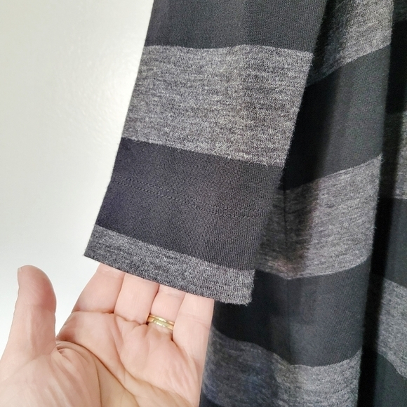 NWT LOFT Ann Taylor Long Sleeve Cowl Neck Black Gray Striped Dress Size Small - Picture 7 of 11